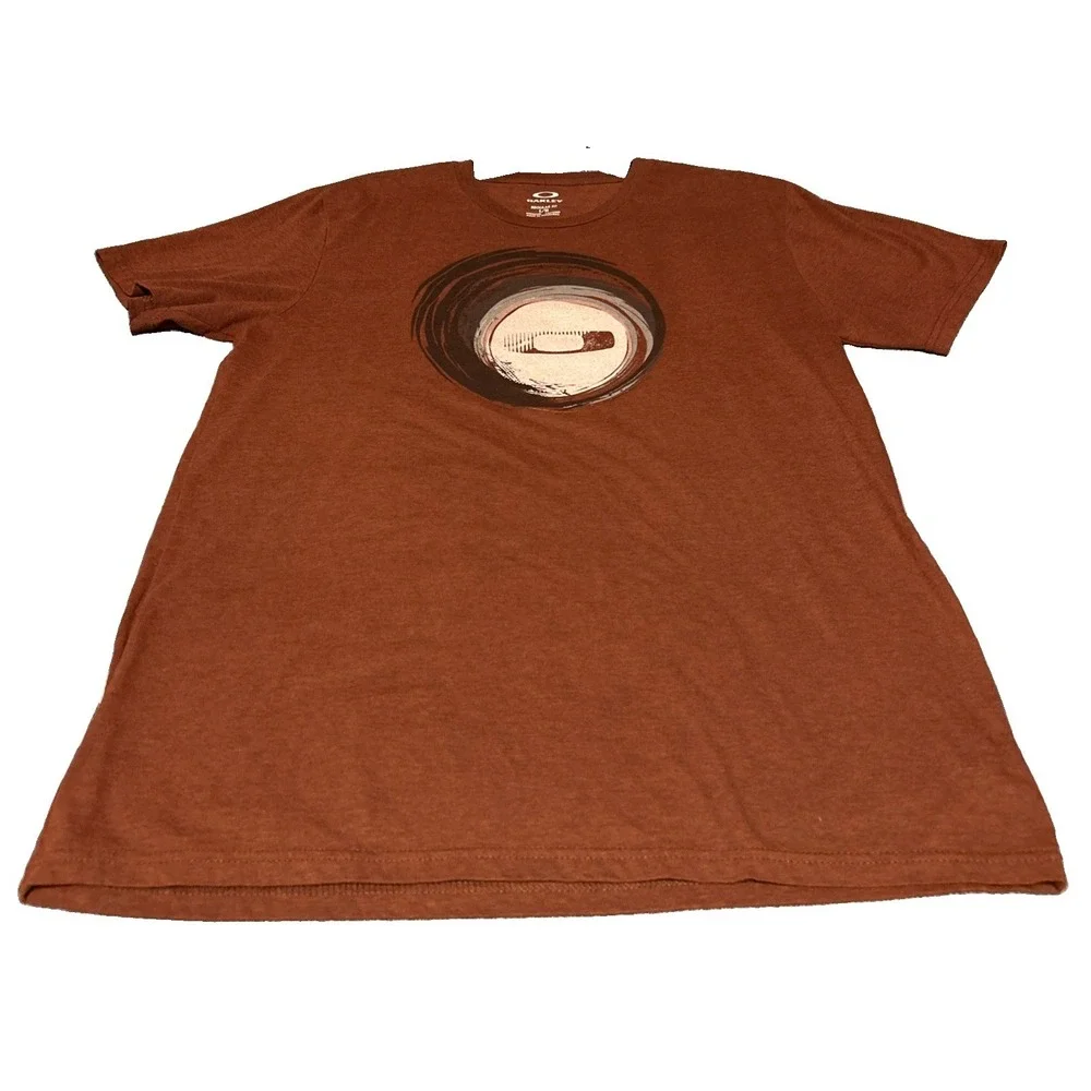 Oakley Rust Red Retro Logo Graphic Design Men's Large T-Shirt